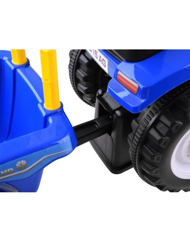 Traktorius su priekaba ir garso efektais