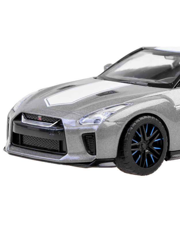 Auto Nissan GT-R 1:32 metalinis automobilis