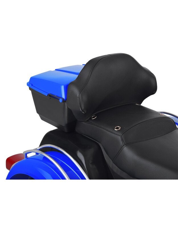 Didelis galingas motociklas - baltas