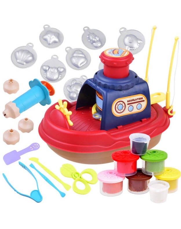 Fishing vessel plastic mass catching fish ZA4026