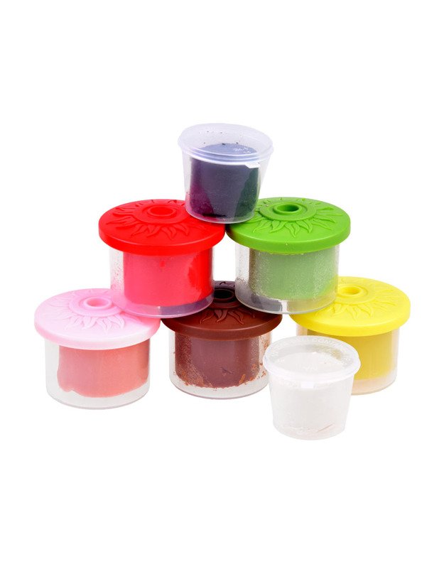 Fishing vessel plastic mass catching fish ZA4026