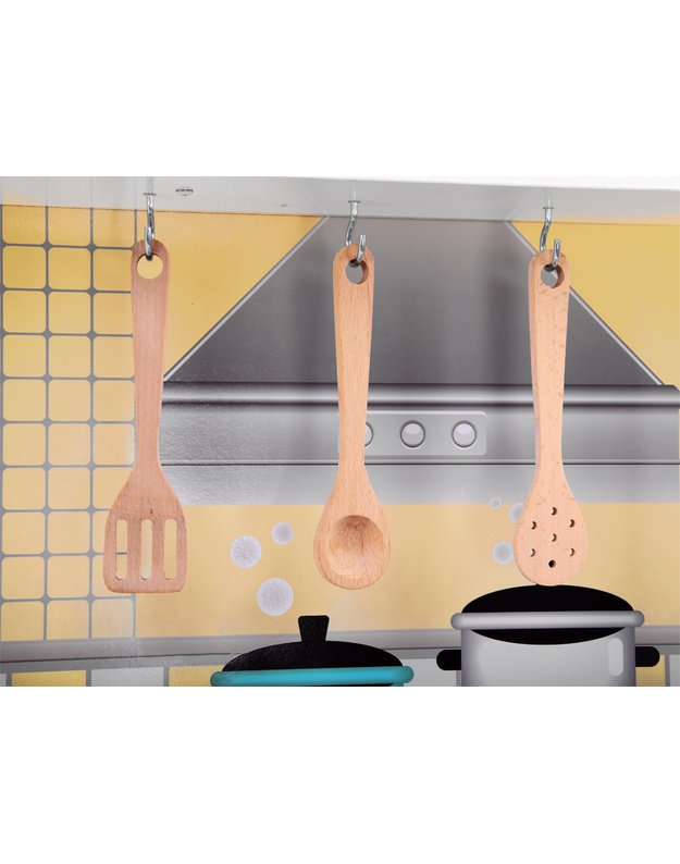 Didelė medinė virtuvė su orkaite ir šaldytuvu