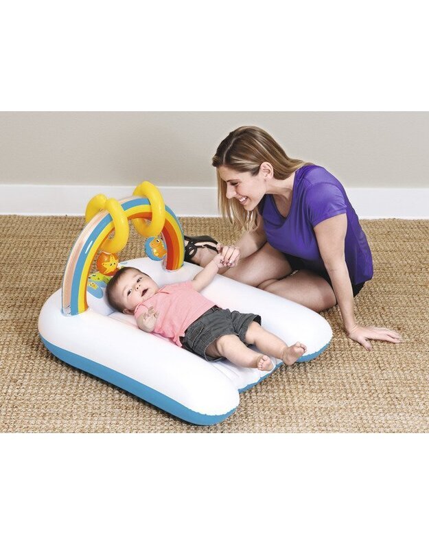 Outdoor inflatable windshield with bow 52241