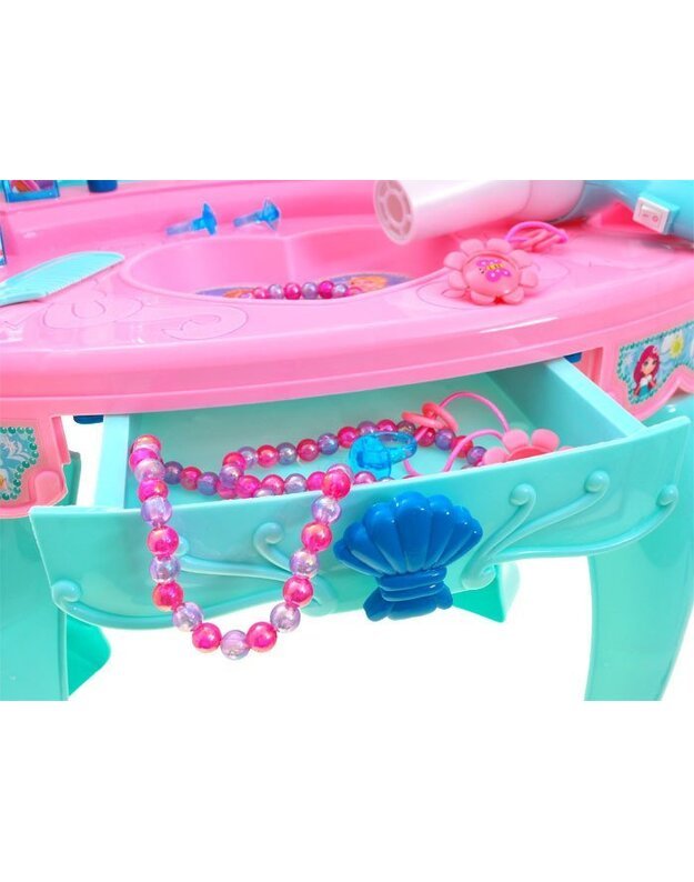 Kosmetinis staliukas su aksesuarais