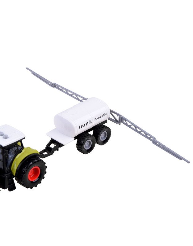 3 x traktoriai su priekabomis 