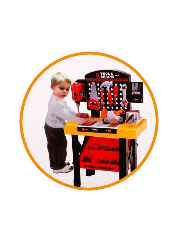 DIY mechaniko dirbtuvės su įrankiais