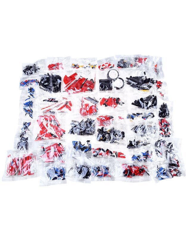 Techniniai blokeliai Lenktyniniam automobiliui surinkti 2000 vnt. 