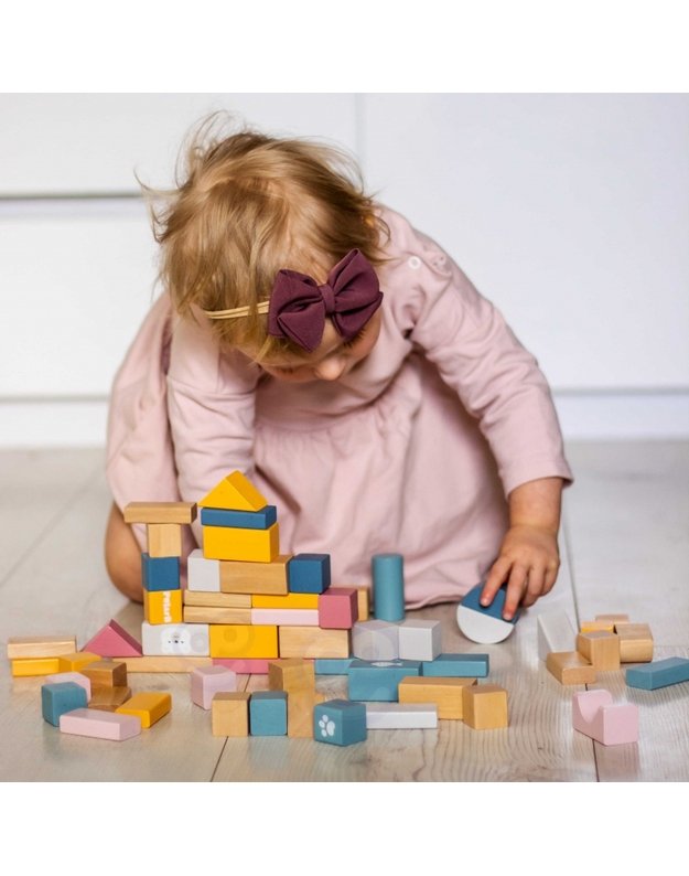 VIGA Medinių kaladėlių rinkinys kibirėlyje 60 vnt.