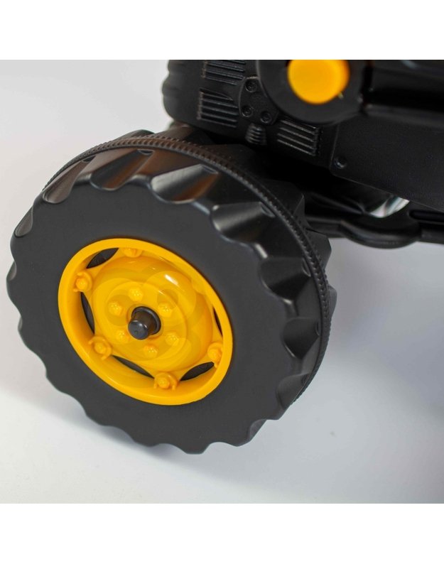 WOOPIE minamas traktorius su kilnojamu kaušu